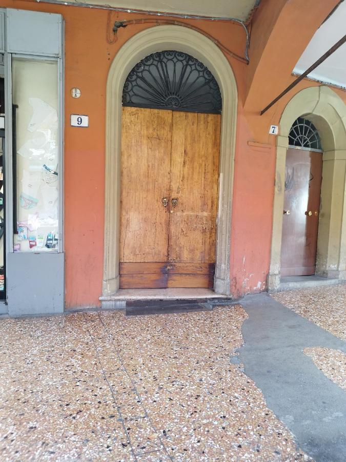 Bologna City Center Aldrovandi Flat Exterior foto